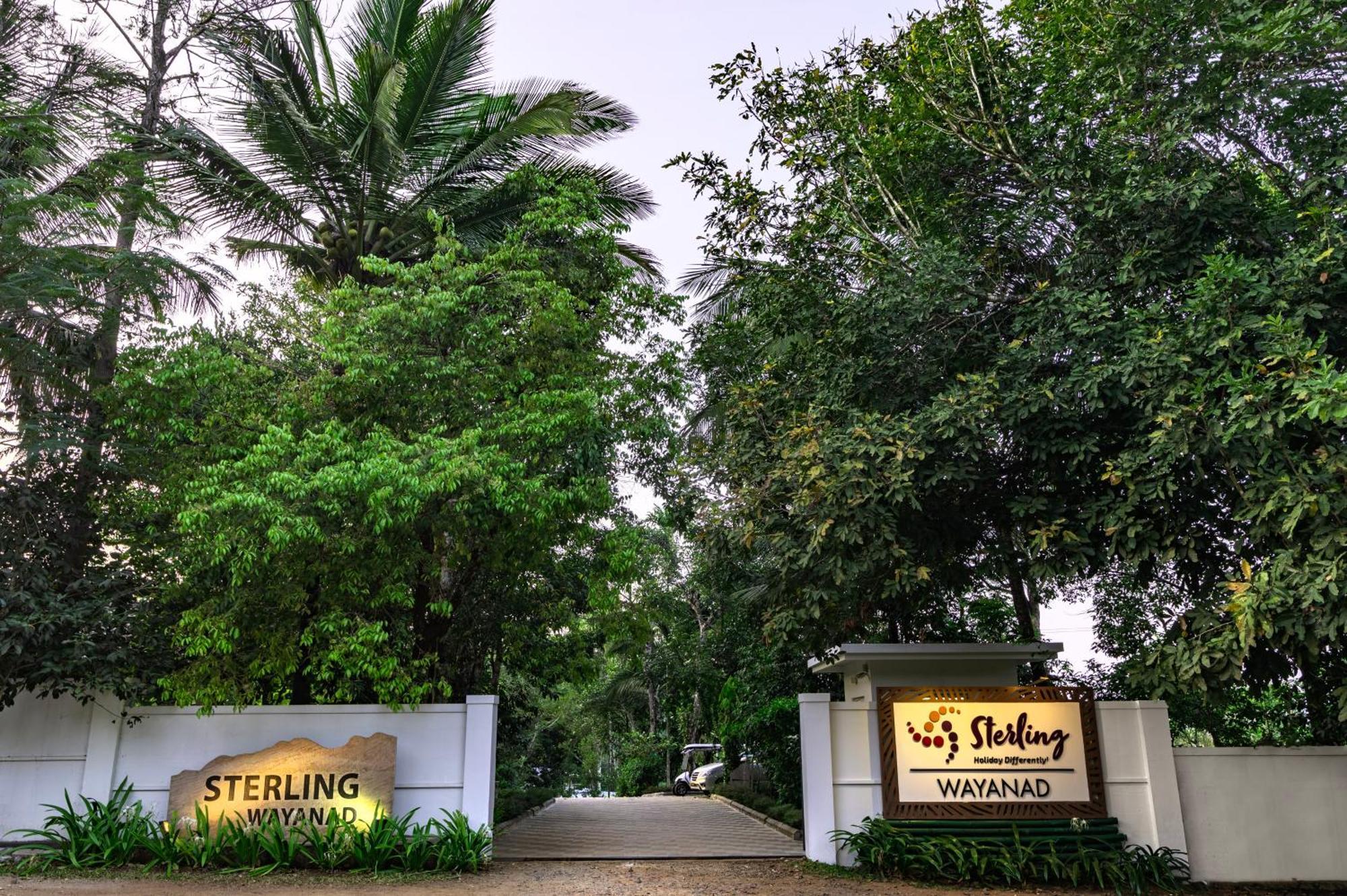 Отель Sterling Wayanad Салтэн-Батери Экстерьер фото